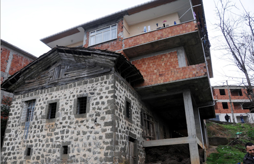 Rizeli müteahhitin ilginç evi! - Resim: 4
