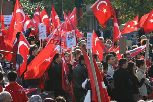 AB önünde 26 tabut - Resim: 3