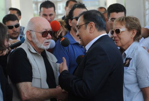 Eşinin cenazesine ring aracıyla getirildi - Resim: 4