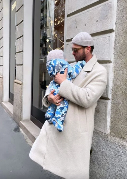 Başak Dizer süper minisiyle poz verdi eşi Kıvanç Tatlıtuğ yorumu patlattı! Berdan Mardini günün olayı - Resim: 3