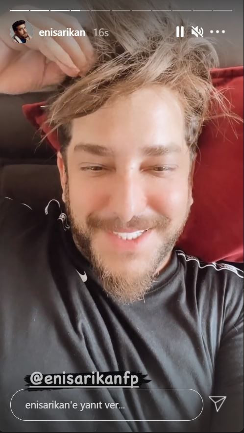 Enis Arikan korona oldu! 'Sezen Aksu uyurken' Ezgi Mola'yla gizlice çekmişler... - Resim: 3