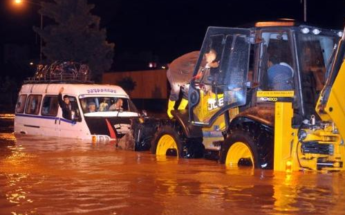 Rekor yağış Antalya'yı felç etti - Resim: 3