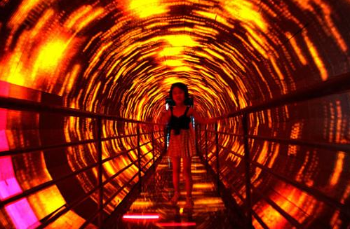 Bu otel baş döndürüyor - Resim: 2