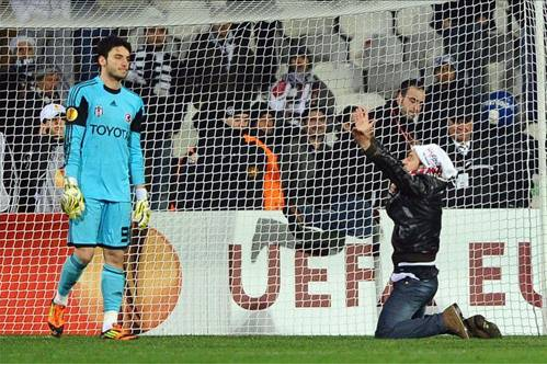 Beşiktaş taraftarı isyan etti! - Resim: 3