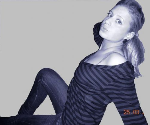 Facebook'u karıştıran kızlar - Resim: 3