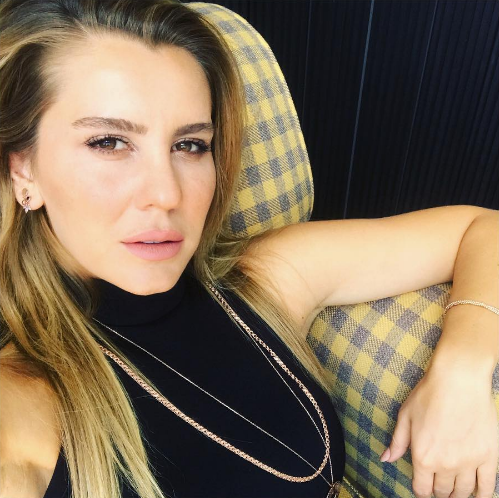 Hani oyuncu olacaktı! Eda Erol'un yeni işi herkesi şaşırttı - Resim: 4