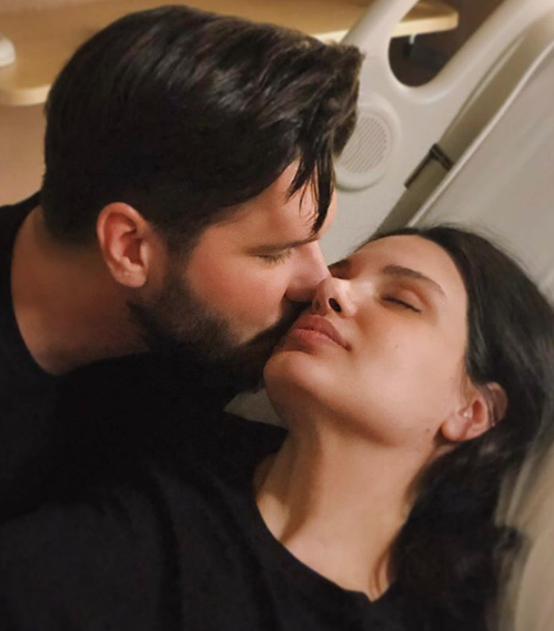 Tolgahan Sayışman ve Almeda Abazi çiftinin bebekleri ilk kez göründü - Resim: 1