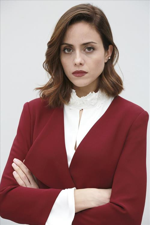 Avlu'da yer yerinden oynayacak! O isim diziye tekrar dönüyor - Resim: 3