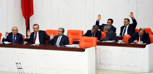 Meclis'te Erdoğan kalabalığı - Resim: 1