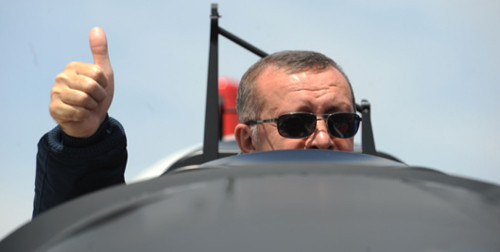 Erdoğan pilot koltuğunda - Resim: 1