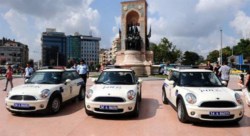 Polise 50 bin TL'lik Mini Cooper  - Resim: 1