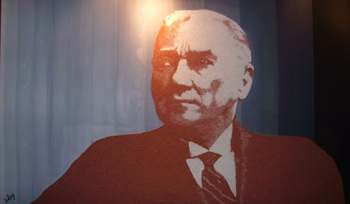 Kumdan Atatürk portreleri - Resim: 2