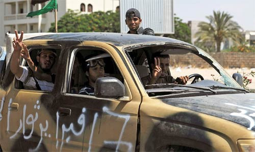 Libya'lılar Kaddafi'nin ardından çok sevinçli - Resim: 3