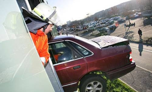 Dünyanın en garip otomobil kazaları - Resim: 4