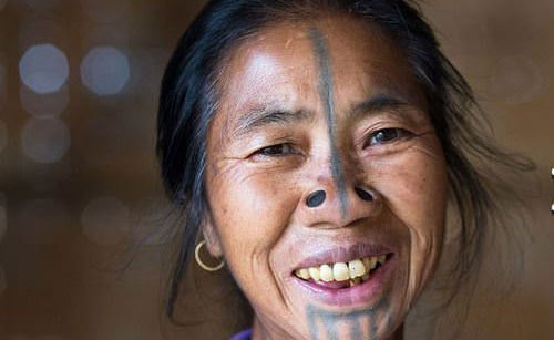 4 tane burun deliği var inanılmaz gelenek - Resim: 4