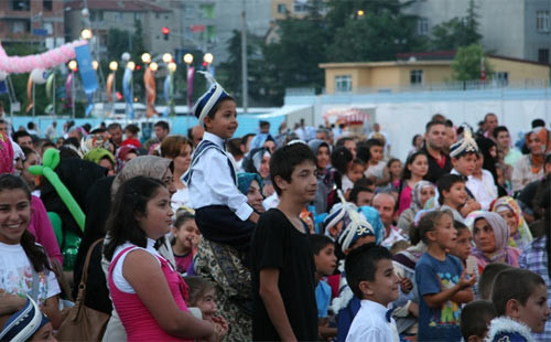 Arnavutköy'de sünnet ve nikah coşkusu - Resim: 2