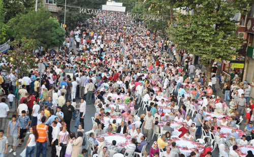 Bu iftar sofrası tam 20 bin kişilik!  - Resim: 3