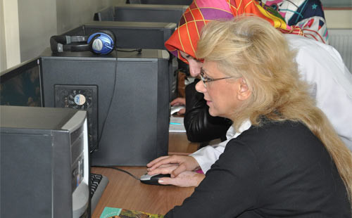 Ümraniyeli kadınlar meslek öğreniyor - Resim: 1