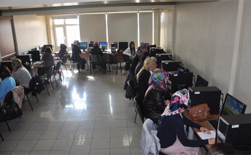 Ümraniyeli kadınlar meslek öğreniyor - Resim: 2