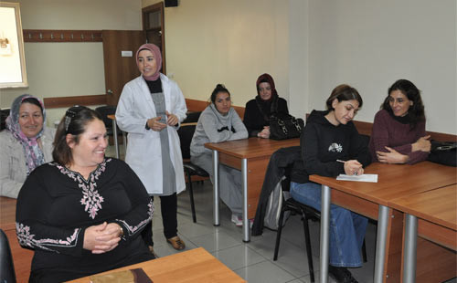 Ümraniyeli kadınlar meslek öğreniyor - Resim: 4