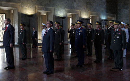 YAŞ üyeleri Anıtkabir'i ziyaret etti - Resim: 3