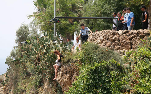 Falezlerde kare kare can pazarı - Resim: 2