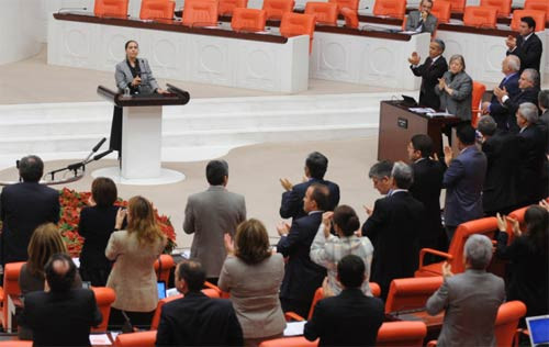 Meclis'te BDP-AK Parti gerginliği! - Resim: 1