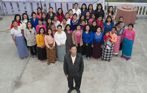 Bu adamın 39 karısı ve 94 çocuğu var - Resim: 1