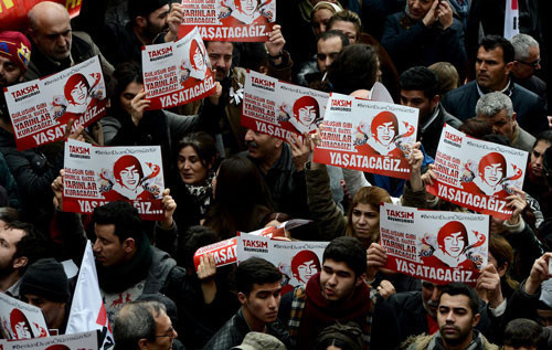 Berkin Elvan'ın cenazesine onbinler katıldı - Resim: 2