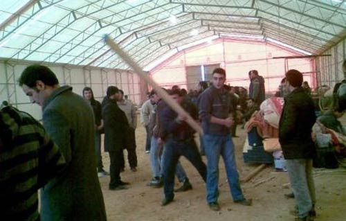 Türk işçiler burada sığındı - Resim: 2