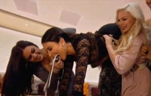 Reyting için bunu da yaptı - Resim: 1