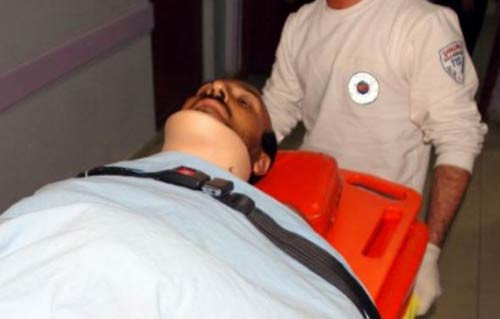 Kolunu kaza yerinde unuttular - Resim: 3