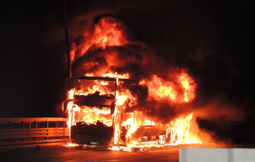 66 yolcu diri diri yanacaktı - Resim: 4