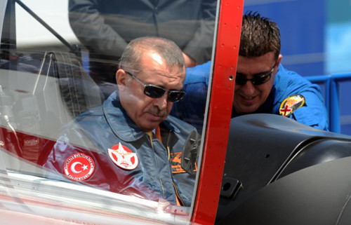Erdoğan pilot koltuğunda - Resim: 4