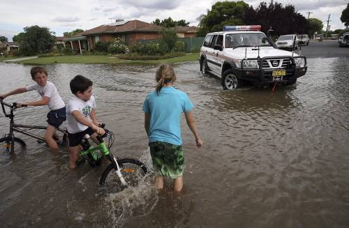 Selin ortasında kaldılar... - Resim: 2