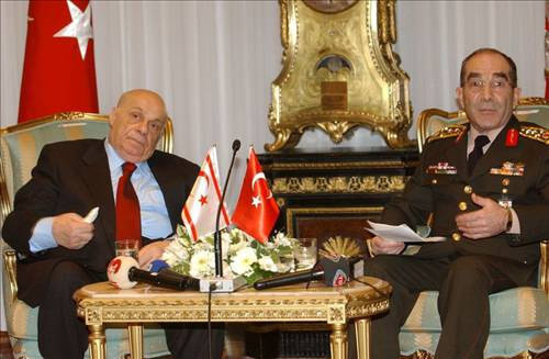 Denktaş'ın en özel kareleri! - Resim: 2