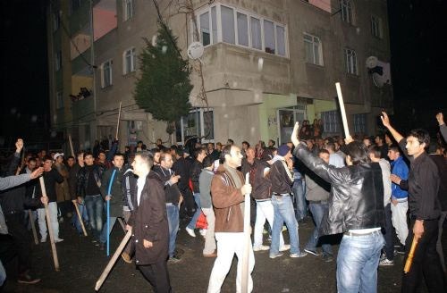 PKK'lılar cemevine saldırdı - Resim: 2