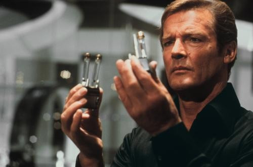Dünyaca ünlü üçüncü  "James Bond" Roger Moore kansere yenik düştü - Resim: 3