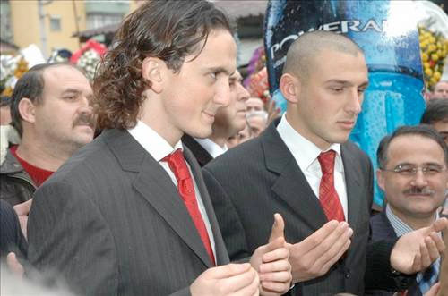 Tuncay Şanlı dönsün mü? - Resim: 3