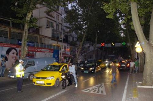 Polis taraftara böyle müdahale etti - Resim: 4