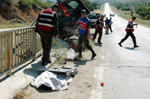 Köprüde aile faciası - Resim: 4