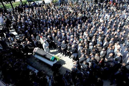 Son sultan böyle uğurlandı - Resim: 2