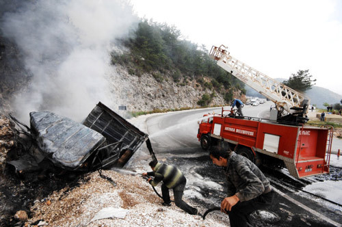 Böyle kaza görülmedi! - Resim: 2
