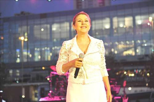 Nilüfer'den süper konser - Resim: 1