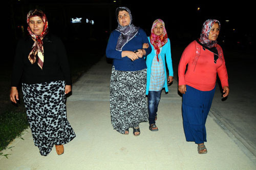 Esir Türk şoförün evi sevince boğuldu - Resim: 2