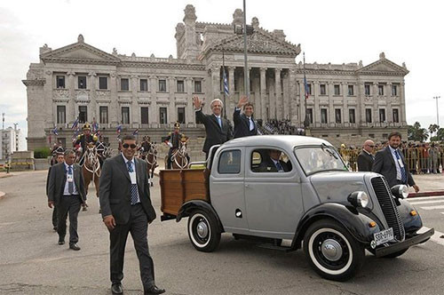 En fakir Devlet Başkanı görevini bıraktı - Resim: 3