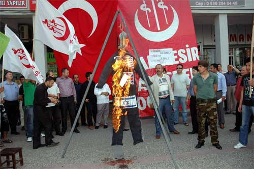 Öcalan'ı astılar - Resim: 3