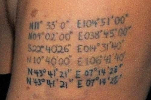 Jolie Brad Pitt'i hatırlatan dövmeleri sildiriyor - Resim: 4