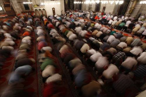 Mevlid Kandili ibadetleri neler yapılır  namazı ve özel duası - Resim: 1