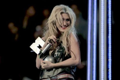 MTV müzik ödül töreninde çarpıcı görüntüler - Resim: 4